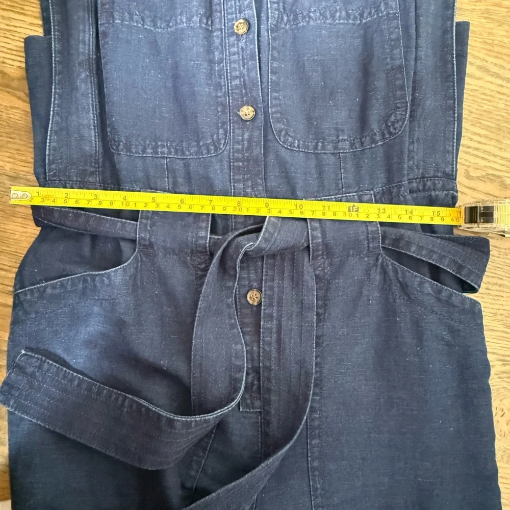 Banana Republic Indigo Utility Jumpsuit in a dark indigo blue denim XS, like new